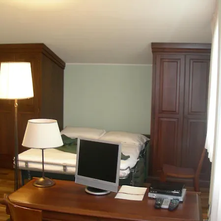 Hotel Del Poeta 3*