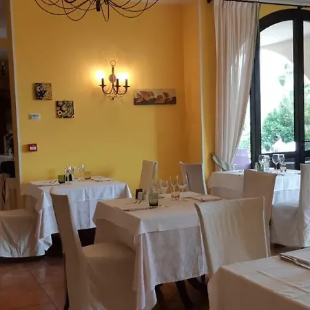 Hotel Del Poeta 3*